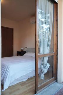 Cozy Central Aparment With Free Private Parking - 3