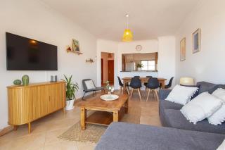 B73 - Luz Sun Holiday Apartment - 2