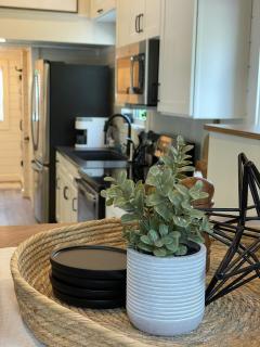 Stargazers' Retreat A Tiny Home on the Riverside - 6