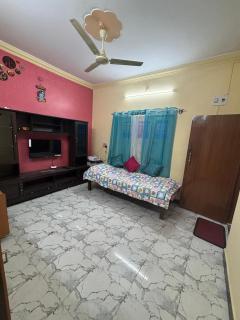 Riddhi krrish Home stay - Mysore - 1
