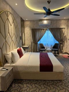 Hotel Heaven Heights F7 - 1