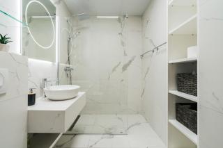 The View - Apartment with Pool - 3