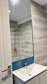 Hermoso monoambiente de 45mts con balcon y vista abierta - 9