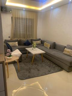 2 Bedrooms Private Parking, close to Hivernage - 2