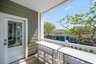 True Luxury Vacationing in Downtown Ocean City! - 9