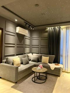 1BHK Starlight Apartment Zameen Aurum Gulberg - 5