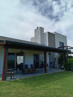 Casa cerca del centro con estufa a leña, parrilla vista al río - 0