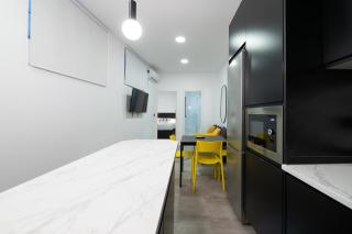 Apart a 7 min de Puerta del Sol con AC y 4 pax - 1
