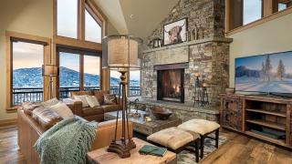 Falconhead Lodge - South - 0