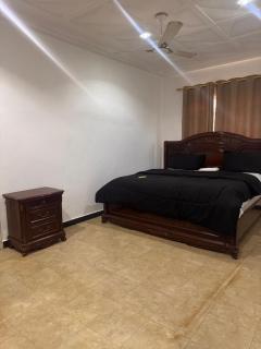 Urban Accra Haven - 6