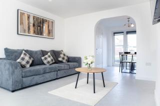 Big 4-Bed House in Haydock Ideal for Work Crews - Haydock - 6