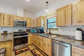 The Lake House - Phelps - 4