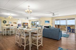 Direct Ocean Front 3 Bedroom! Stunning with Outdoor Pool! - 4