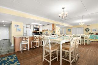 Direct Ocean Front 3 Bedroom! Stunning with Outdoor Pool! - 2