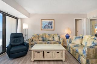 2 Bedroom condo with outdoor pool and ocean views - 8