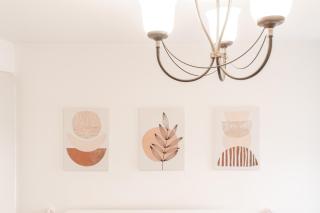 2BD, 2BA , High Street Ap, Close Transport Links! - 6