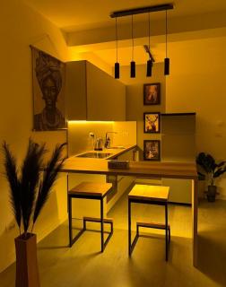 Pure Apartament - Prishtina Center 1BR for 2 - 3