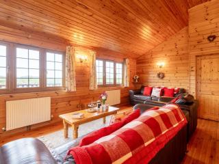 4 Bed in Higher Clovelly 00356 - 1