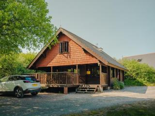 3 Bed in Higher Clovelly 00367 - 0