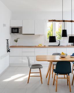 Villa Aura - Beachfront Villa with private pool - 4