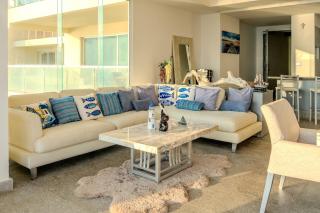 Oceanfront Apartment in Acapulco, 4 Bedrooms - 4