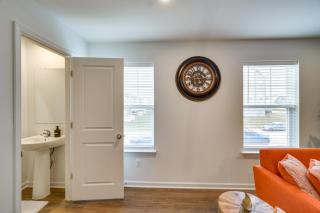 9 Mi to Harpers Ferry Outdoor Escape with Fire Pit - 4