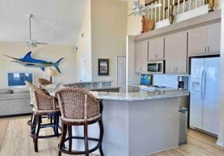 Breathtaking Beachfront Home - Matagorda - 5