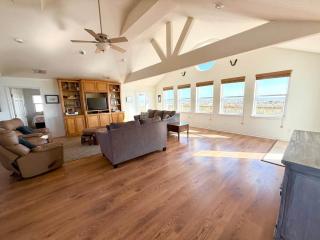 Paloma Beach House - 3