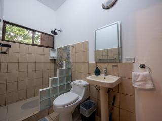 Hotel Manuel Antonio Inn - 5