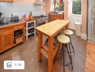 Seaside & Lake District Retreat - 4