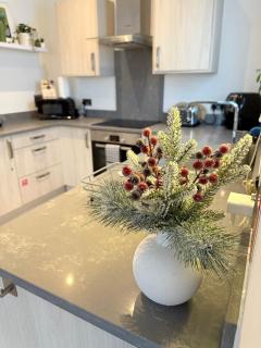 The Penthouse Margate, Balconies, Sea View, Gated Parking, Air Con! - 3