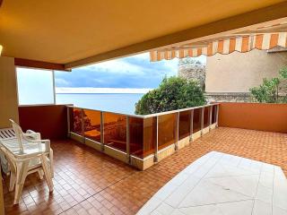 Appartement pour 8, vue mer, Wi-Fi inclus - FR-1-827-12 - 3