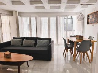 Apartamento 4pax en pleno centro Plaza Salvador - 2