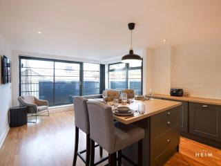 Axis at The Heim Residences - 9