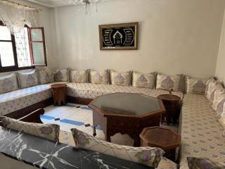 Family Apartment Derb Tirbiine - 0