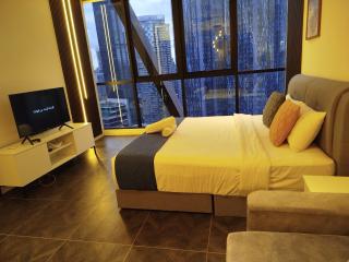 Scarletz Suite KLCC by Winstay - 4
