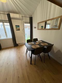 Maison au calme , centre de Rochefort - 2