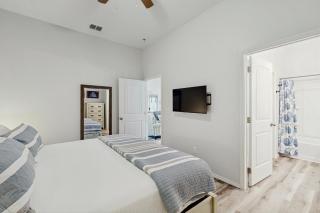 Reel Inn Relax - 1