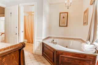 Miss Murphy's Bed and Breakfast - 7