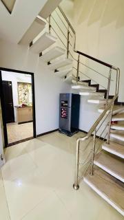 3 Bedrooms Full Furnished Home in Bahria Town Lahore Sector B - 9