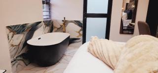 Le Classic A Montclair - 4