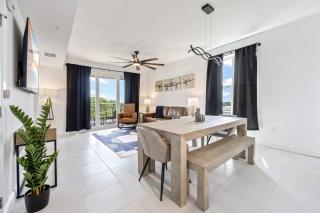 Luxury Condo with Airport Views Merritt Island - 6