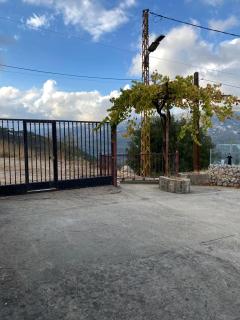 House of Rocks Guesthouse Lebanon - 8