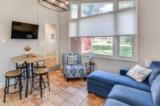 Lakeside Cedar Pines Bungalow 5 Mi to Main St! - 6