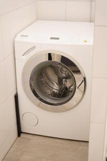 Lighthouse Beach Apartment - 9