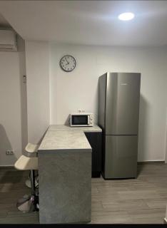 Suite LF Dos Balcones - No Fumadores - 1 Dormitorio Con Salón más Baño Privado y Balcón- Sin Ascensor - 5