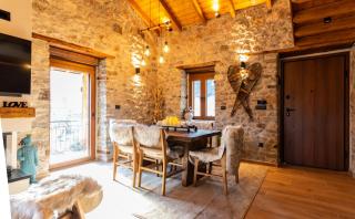 Chalet 1932 Boutique Mountain Chalet με Ιδιωτικό Hot Tub & Τζάκι - 3