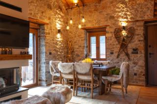 Chalet 1932 Boutique Mountain Chalet με Ιδιωτικό Hot Tub & Τζάκι - 5