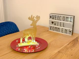 KATIES Apartments bei Regensburg - Infrarot-Sauna, Balkon & Parkplatz - Nittendorf - 1