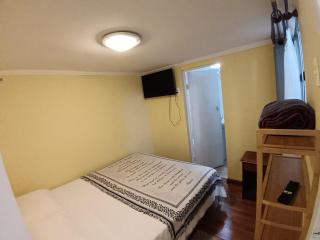 Hostal poetas de Cartagena - 2